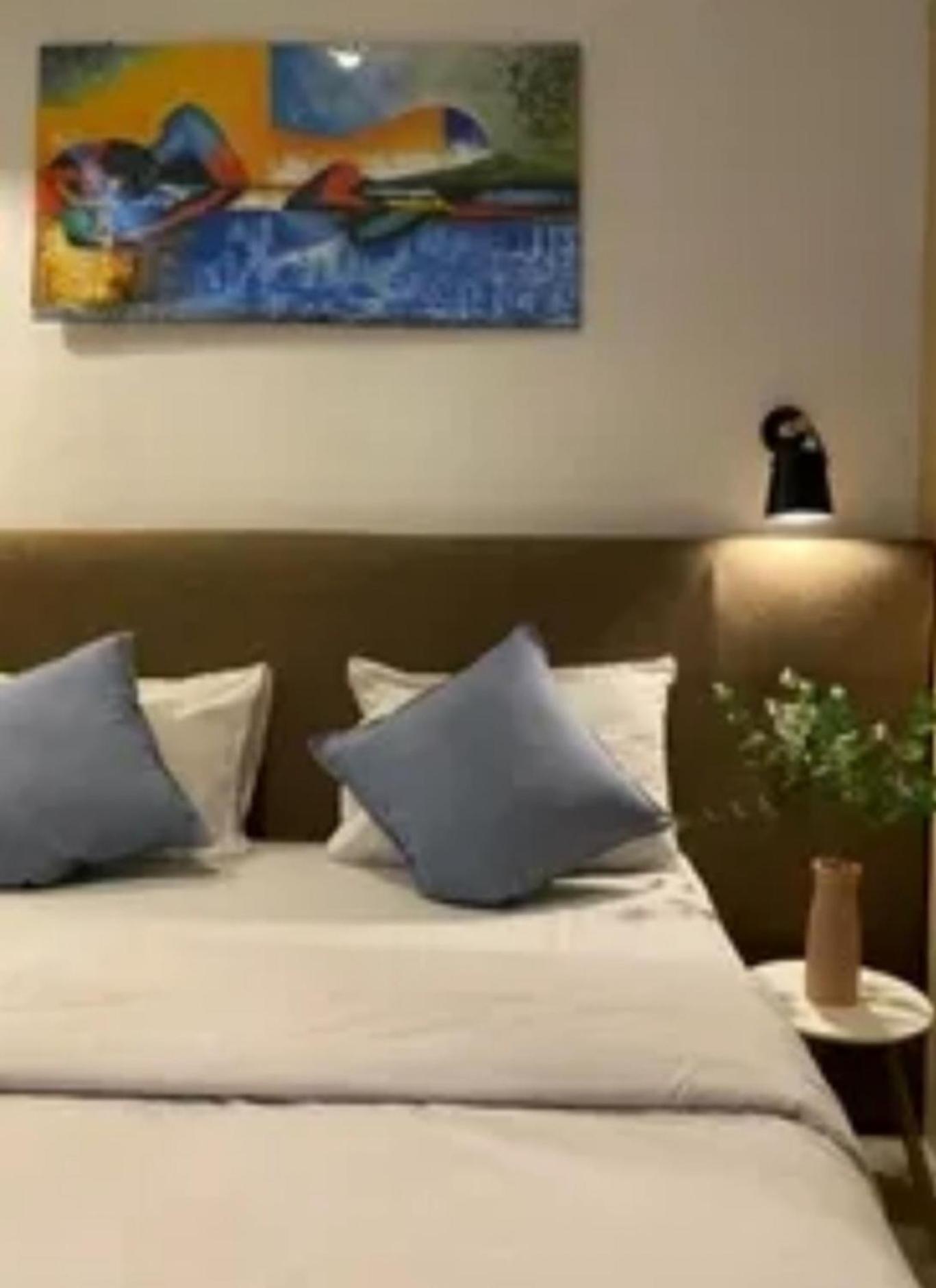 Vosstel Guest House Medan Eksteriør billede