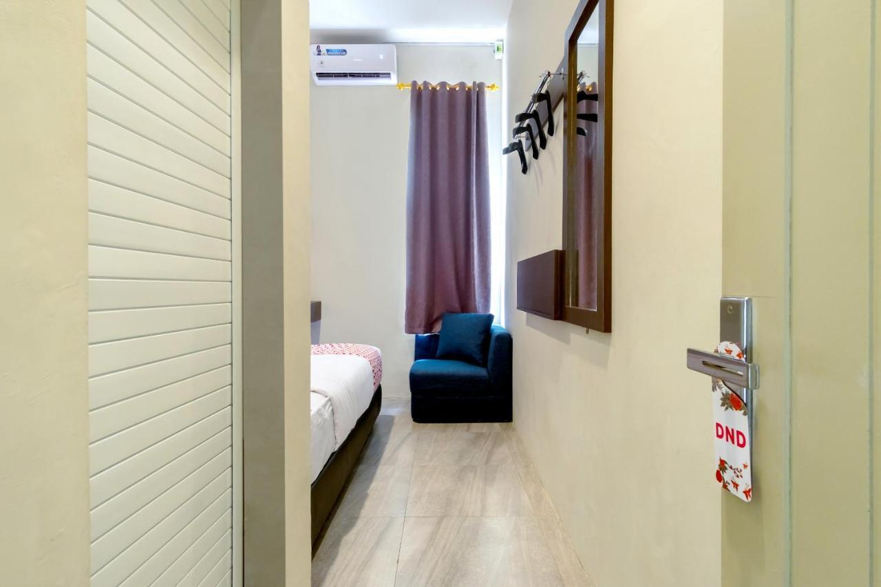 Vosstel Guest House Medan Eksteriør billede