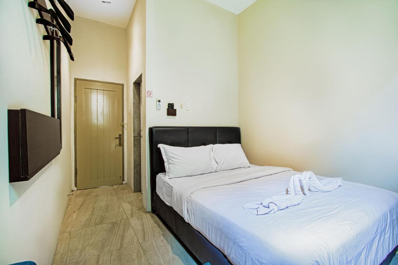Vosstel Guest House Medan Eksteriør billede